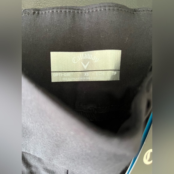 Callaway black shorts - Picture 4 of 4